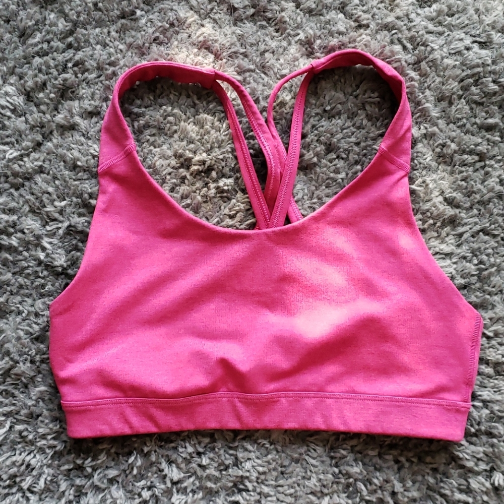 Old Navy Active Support Strappy Sports Bra